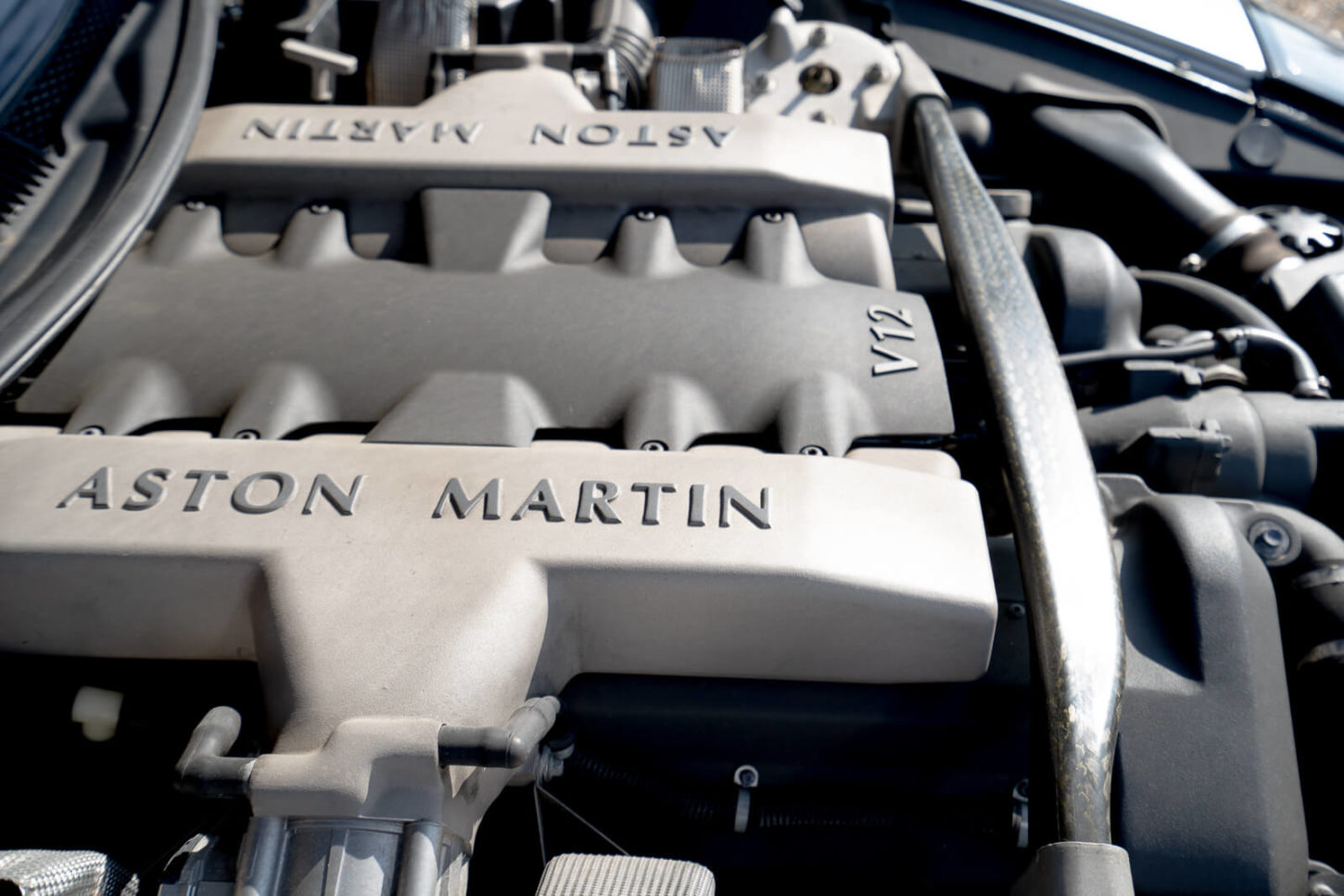 2003 Aston Martin V12 Vanquish