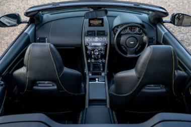 2015 Aston Martin DB9 Volante