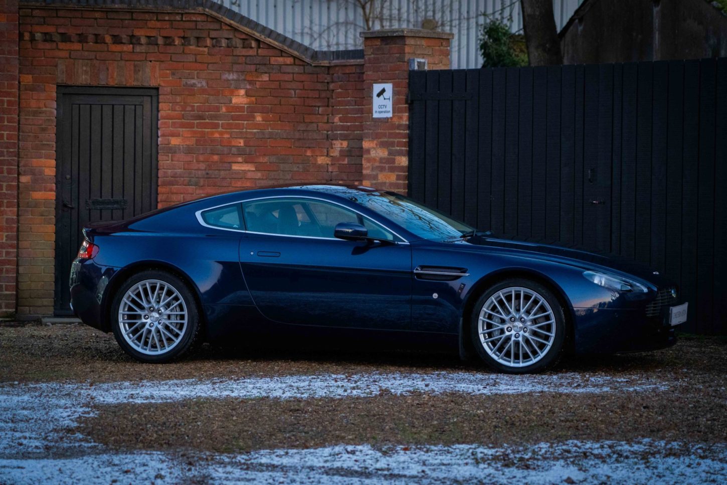 2009 Aston Martin V8 Vantage Coupe Manual